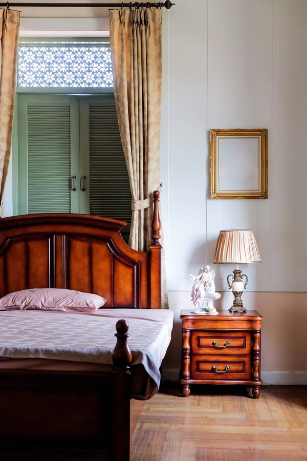 Quelle est l'importance d'avoir une tête de lit en bois ?