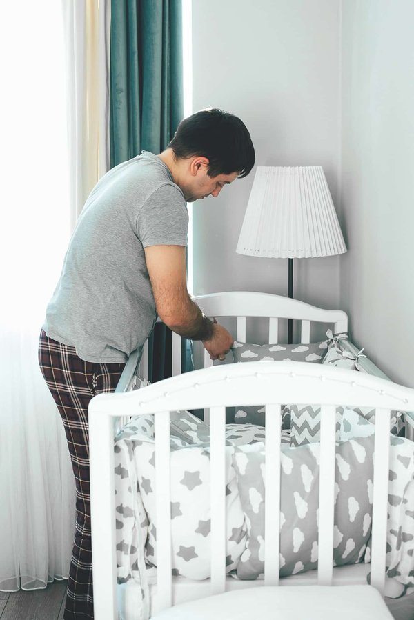 Comment sélectionner le berceau idéal pour la chambre de votre bébé ?